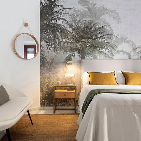 Magno Hernando Colon Luxury Duplex *