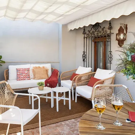 Magno Hernando Colon Luxury Duplex